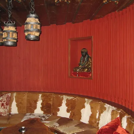 Senger Hotel
